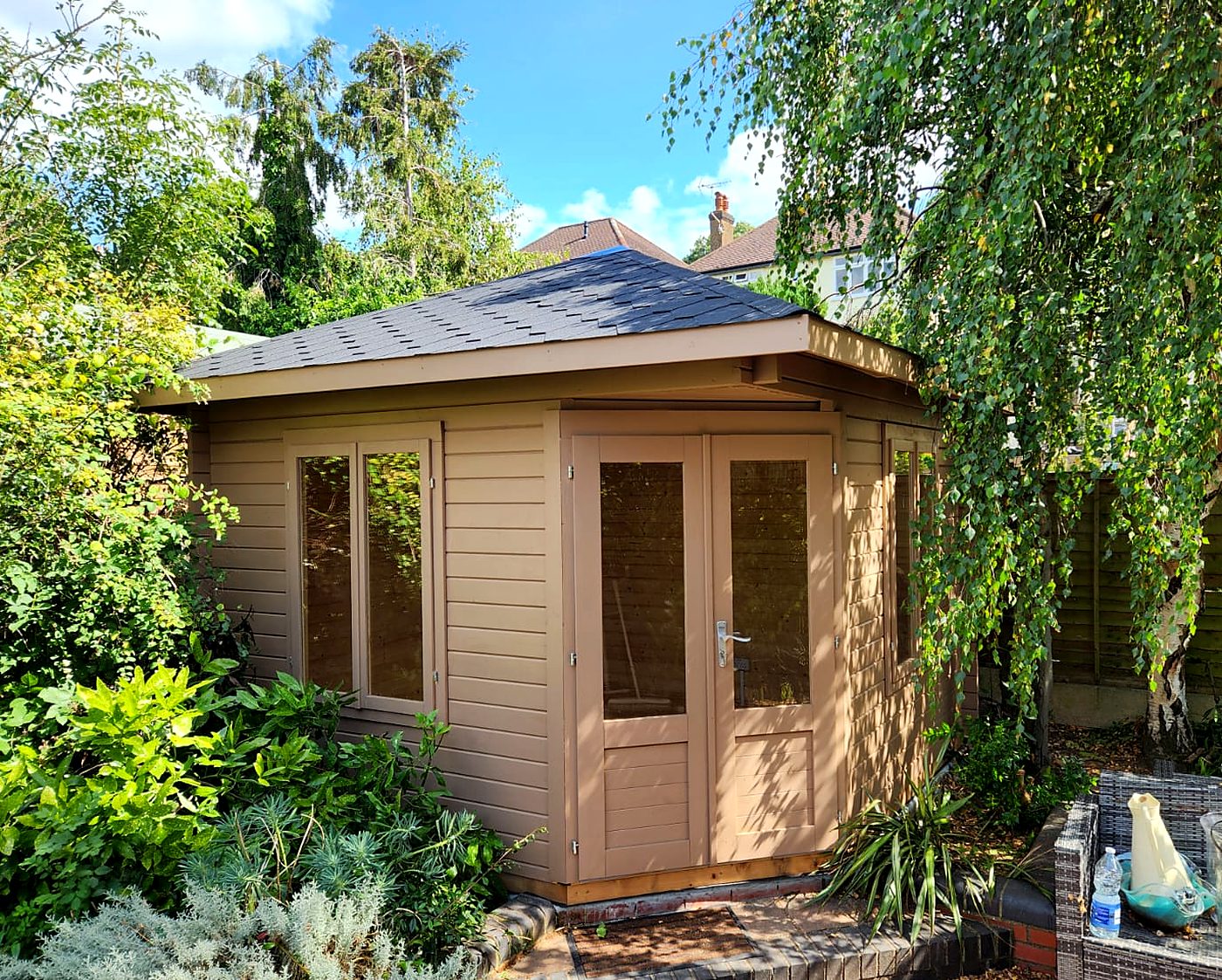 Garden room installed by Hutton Garden Rooms
