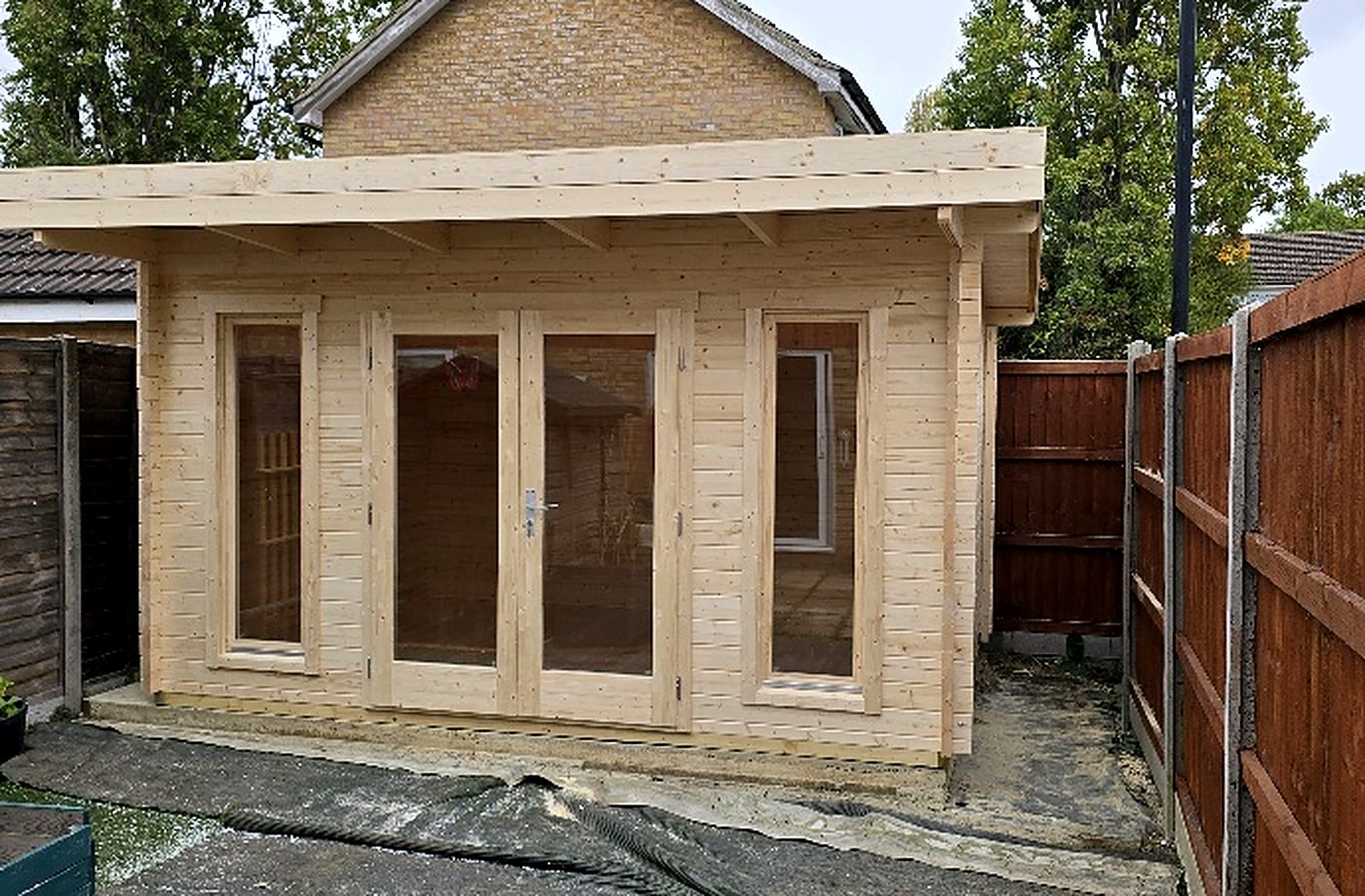 Garden room installed by Hutton Garden Rooms