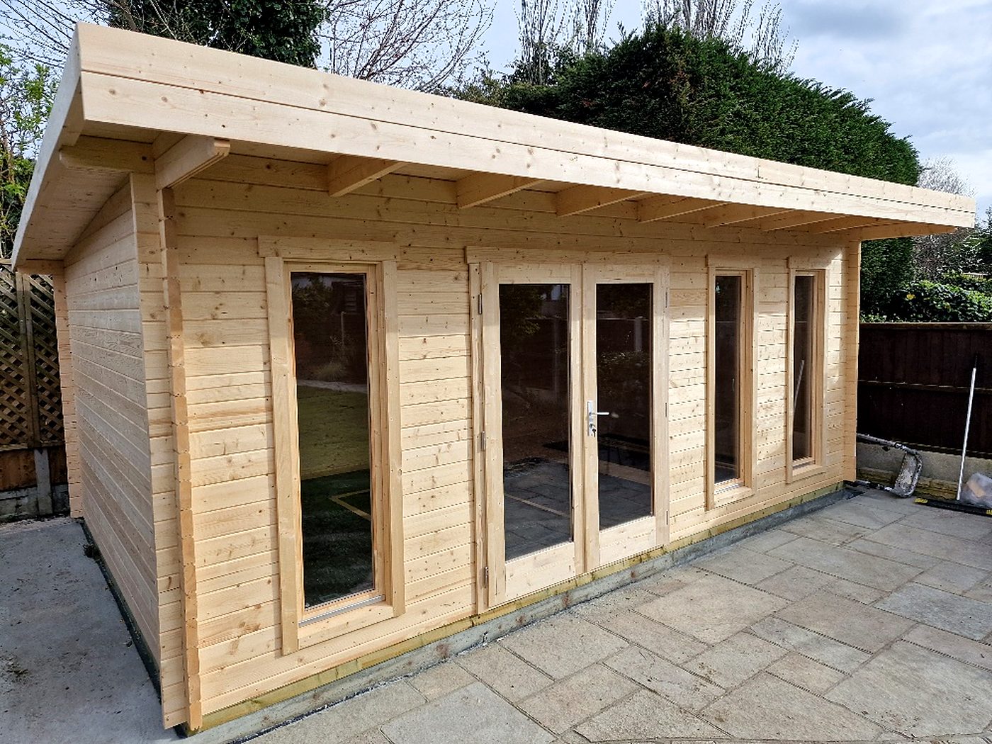 Garden room installed by Hutton Garden Rooms