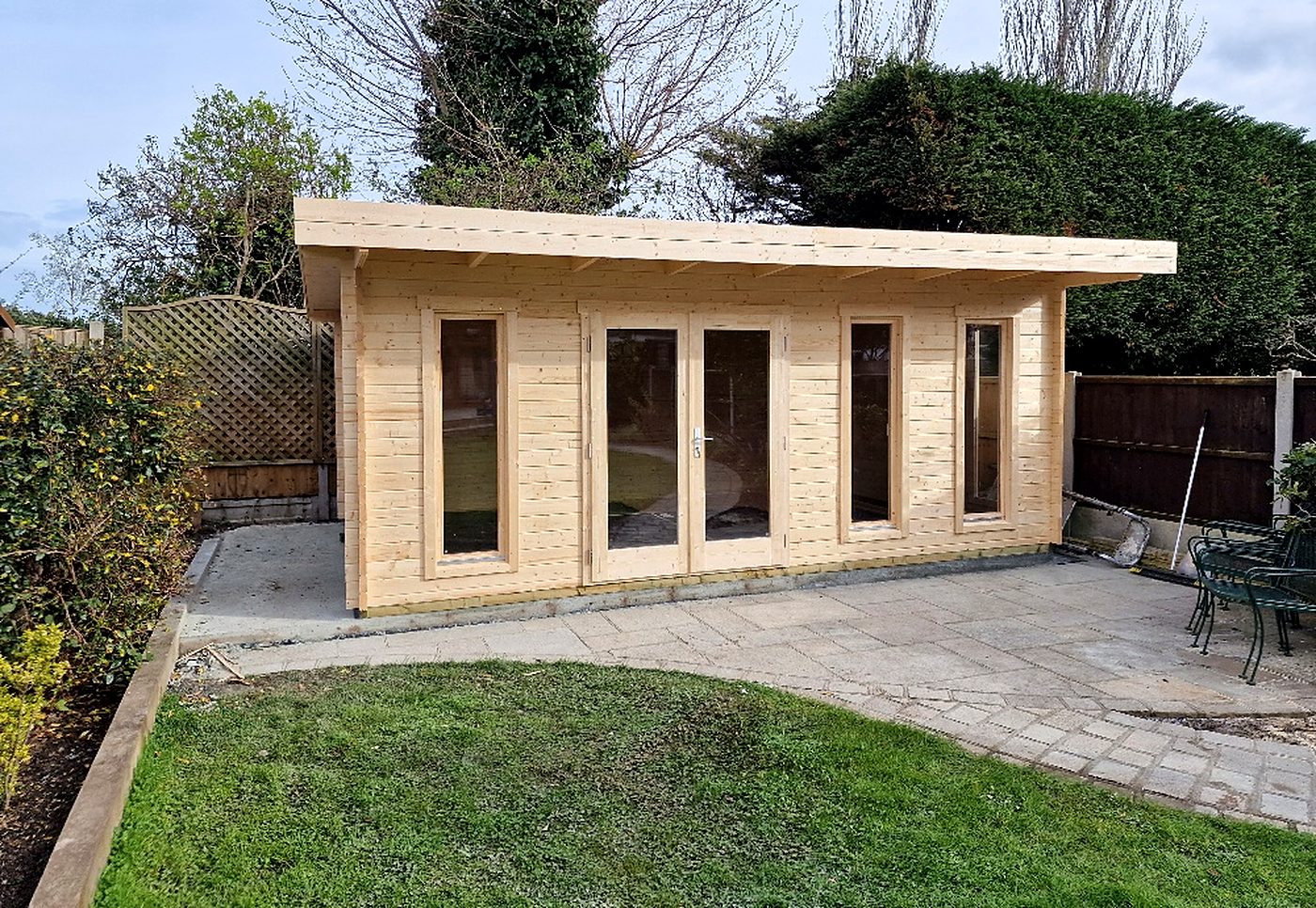 Garden room installed by Hutton Garden Rooms